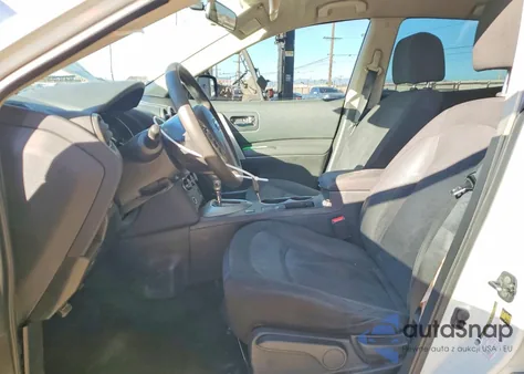 2014 Nissan Rogue Select S z USA, uszkodzony, nr VIN JN8AS5MT7EW624077